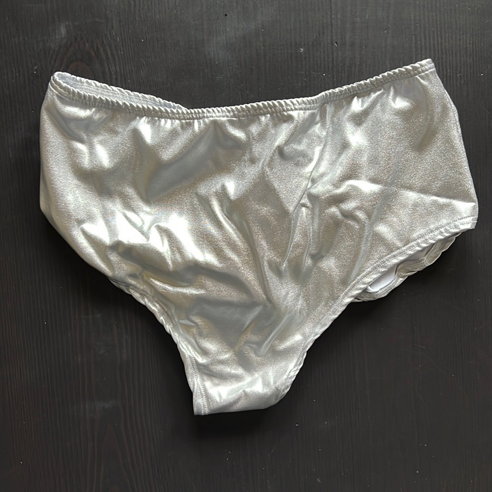 Chrome High Waist Bottom RWMG